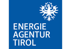 Die Energieagentur Tirol ist eine unabhängige Beratungsstelle des Landes Tirol für alle Energie-, Wasser und Ressourcenfragen.  Offizielles Logo der Energieagentur Tirol in Farbe.